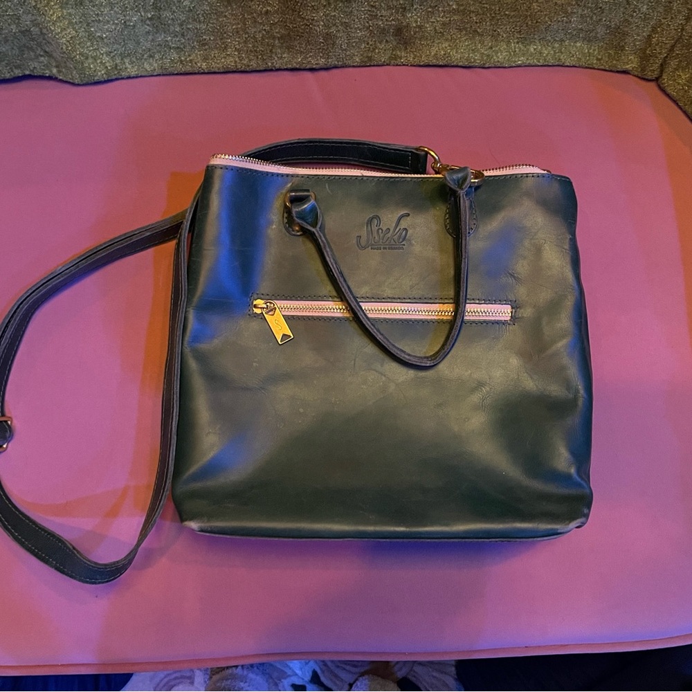 NEW Sseko Agave (dark green) genuine leather handbag with crossbody strap